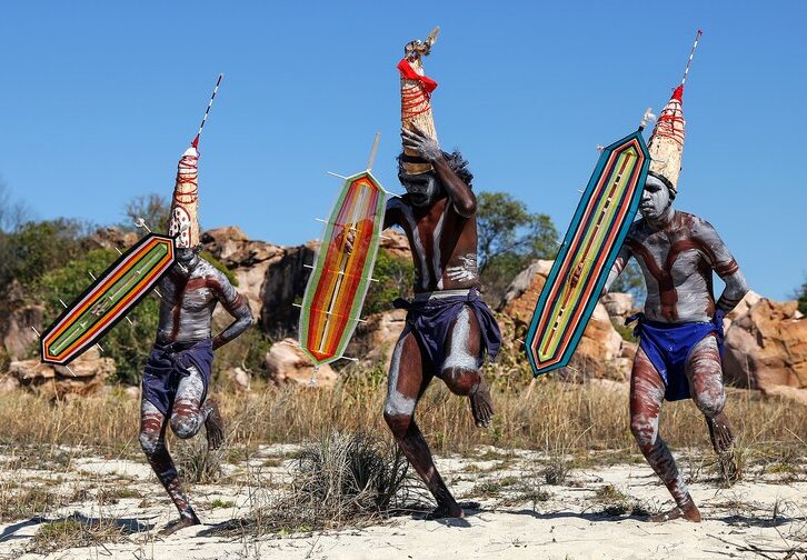 Aborigines beim Tanz Insel Jar