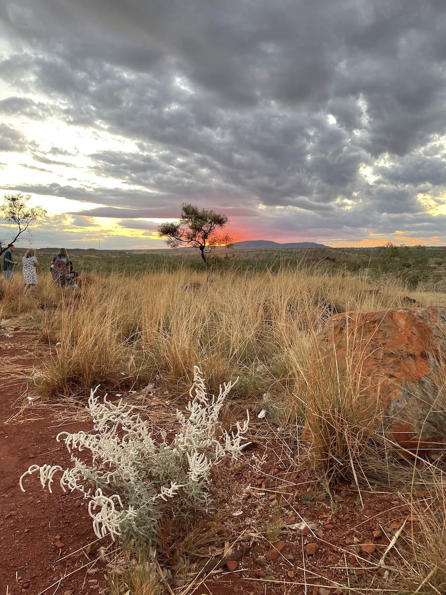 Carmen & Frank<br><i class="fa fa-star" aria-hidden="true"></i><i class="fa fa-star" aria-hidden="true"></i><i class="fa fa-star" aria-hidden="true"></i><i class="fa fa-star" aria-hidden="true"></i><i class="fa fa-star" aria-hidden="true"></i>